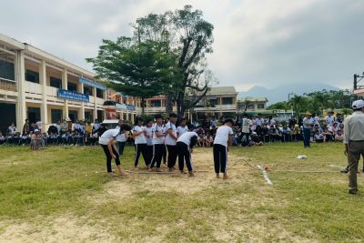NGÀY HỘI ” THIẾU NHI VUI KHỎE – TIẾN BƯỚC LÊN ĐOÀN”